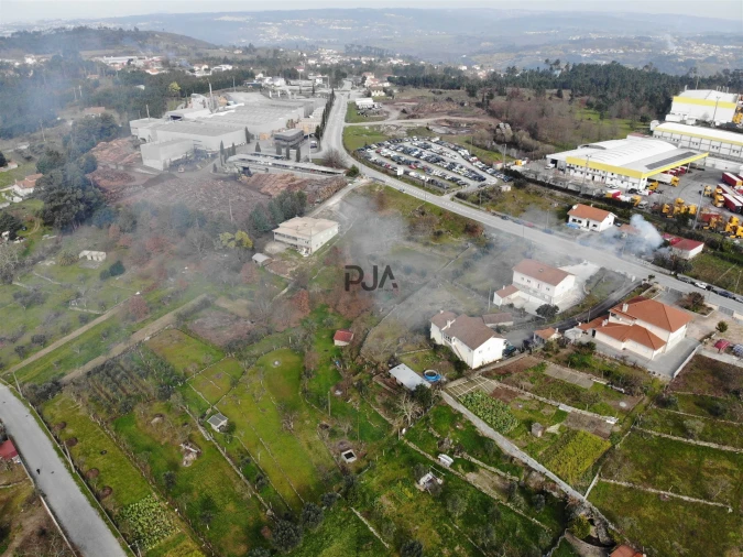 Terreno para Venda em Fornos de Maceira Dão Foto 9