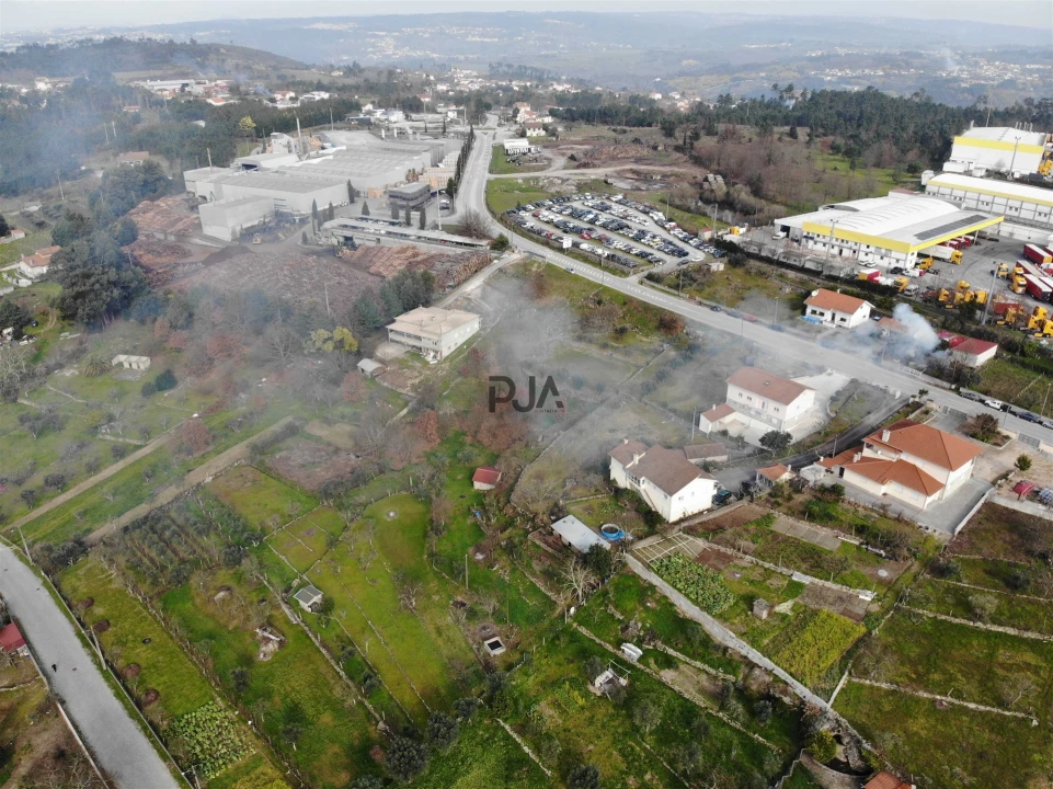Terreno para Venda em Fornos de Maceira Dão Foto 9