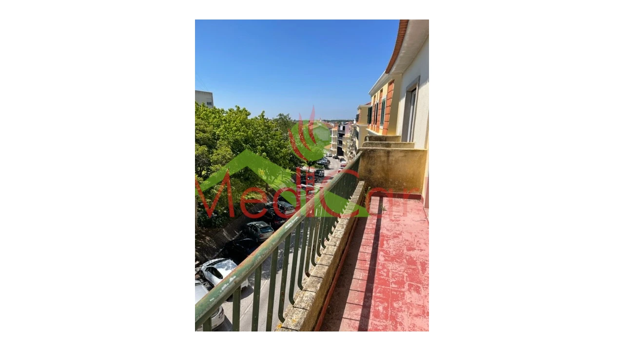 Apartamento T3 para Venda em Cartaxo e Vale da Pinta Foto 7