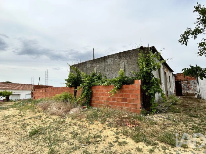 Moradia T3 para Venda em Azoia de Cima e Tremês Foto 20
