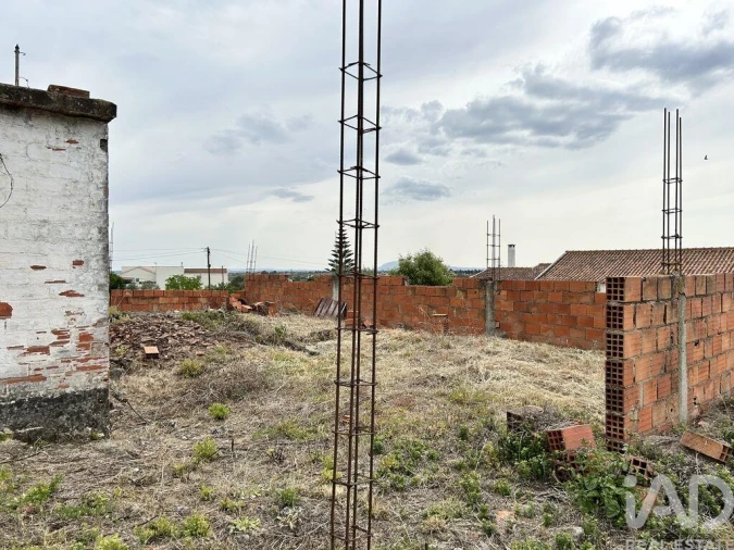 Moradia T3 para Venda em Azoia de Cima e Tremês Foto 13