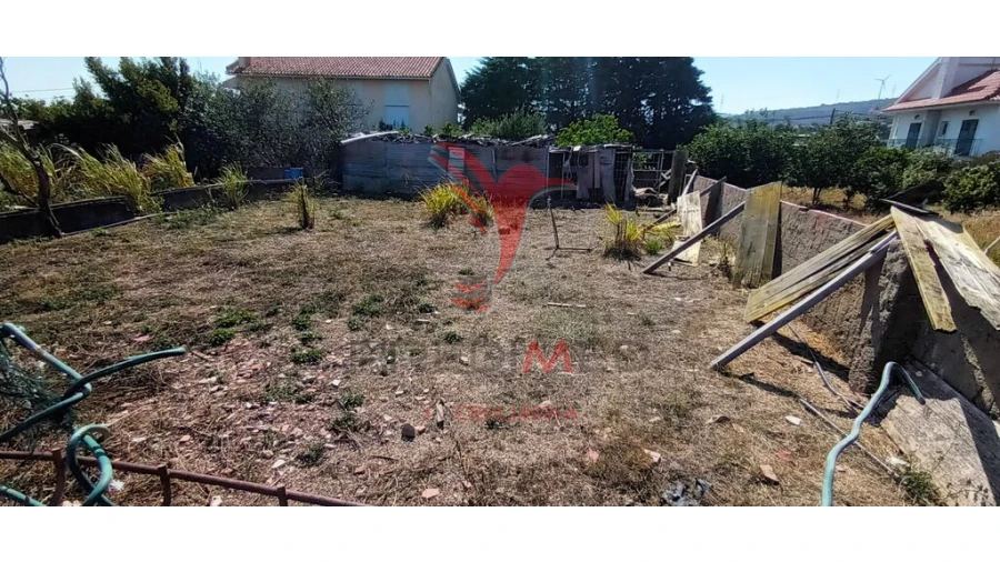 Terreno para Venda em Santo Antão e São Julião do Tojal Foto 6