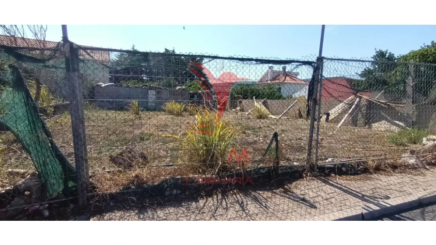 Terreno para Venda em Santo Antão e São Julião do Tojal Foto 2