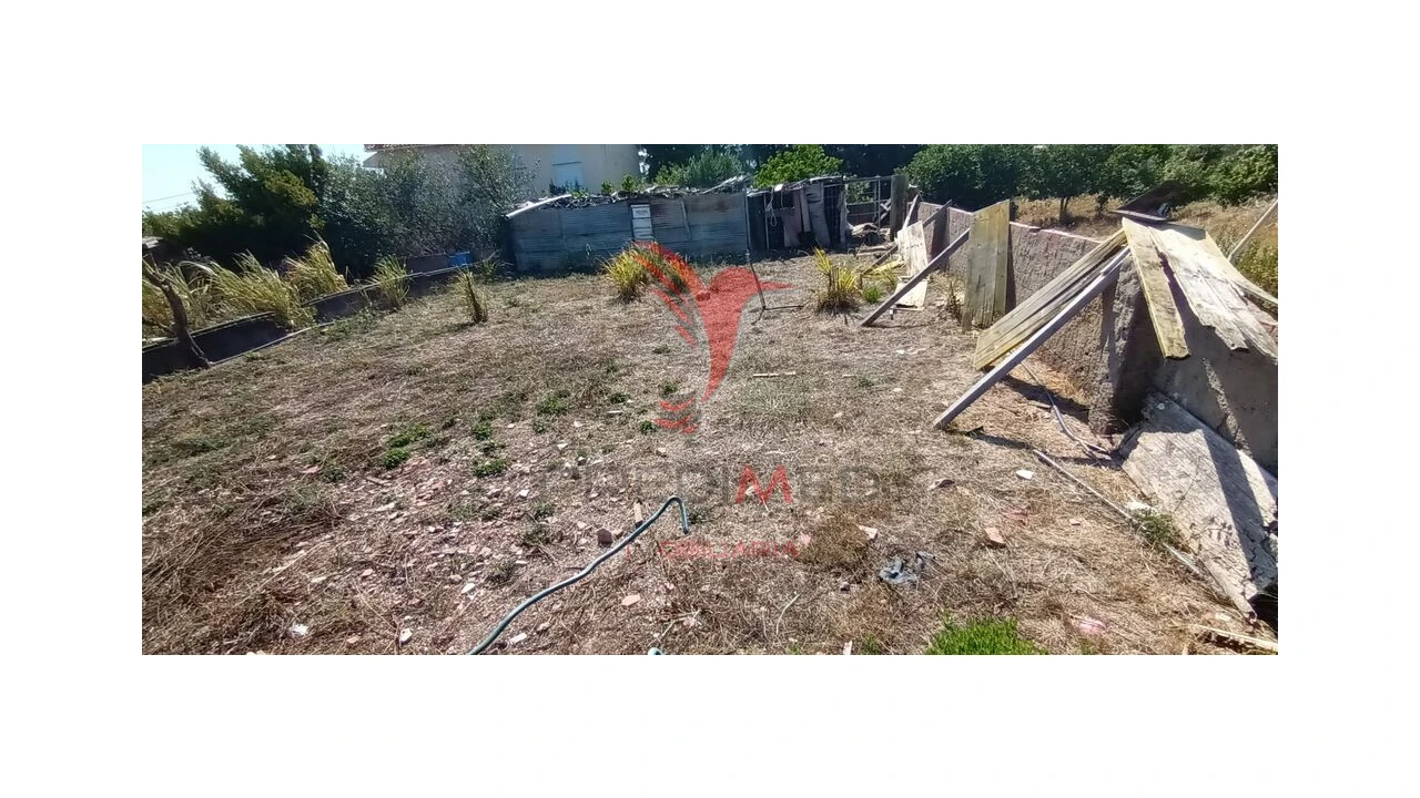 Terreno para Venda em Santo Antão e São Julião do Tojal Foto 5