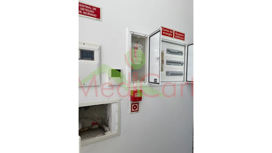 Loja para Venda em Cartaxo e Vale da Pinta Foto 20