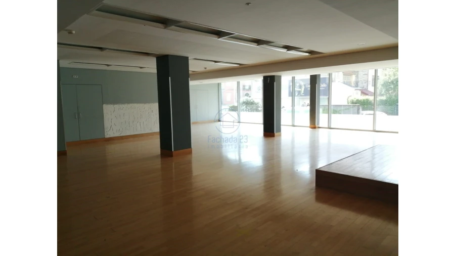 Negócio para Venda em Paranhos Foto 7