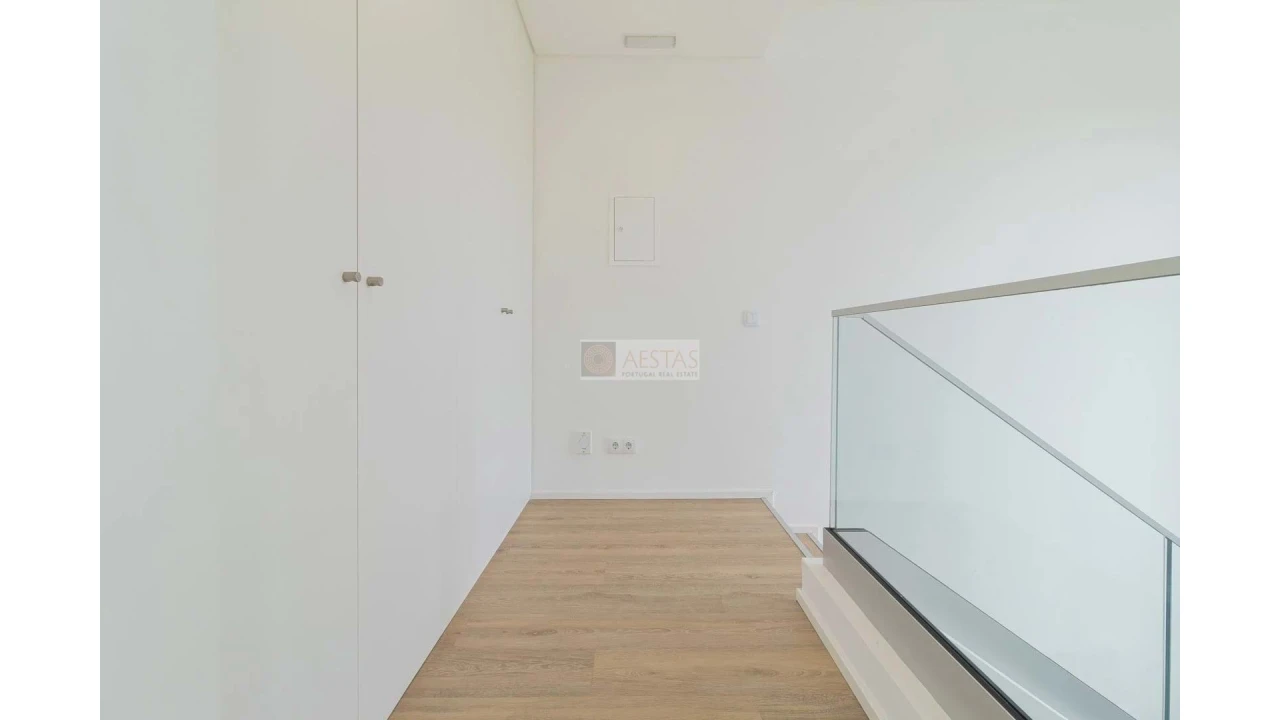 Moradia T2 para Venda em São Silvestre Foto 15