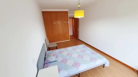 Apartamento T3 para Venda em Quarteira