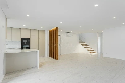 Apartamento T4 para Venda em Alcochete