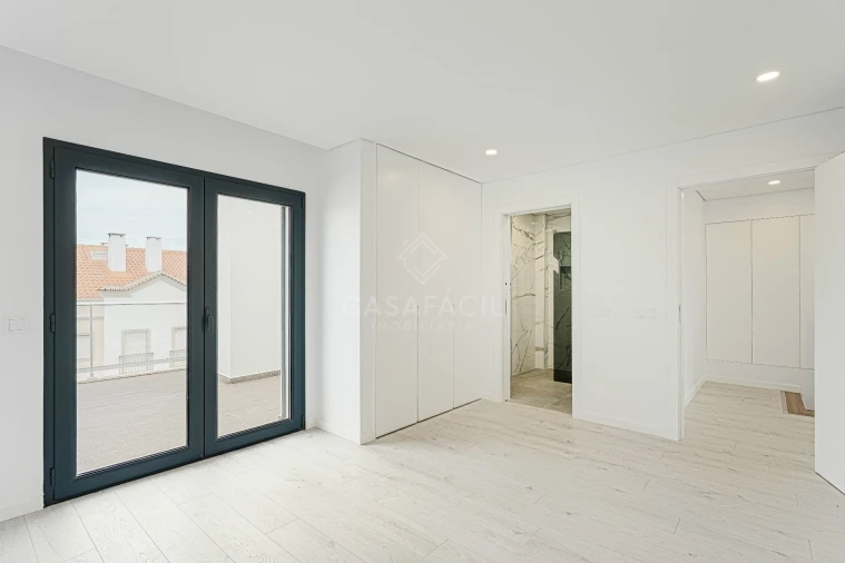 Apartamento T4 para Venda em Alcochete Foto 19