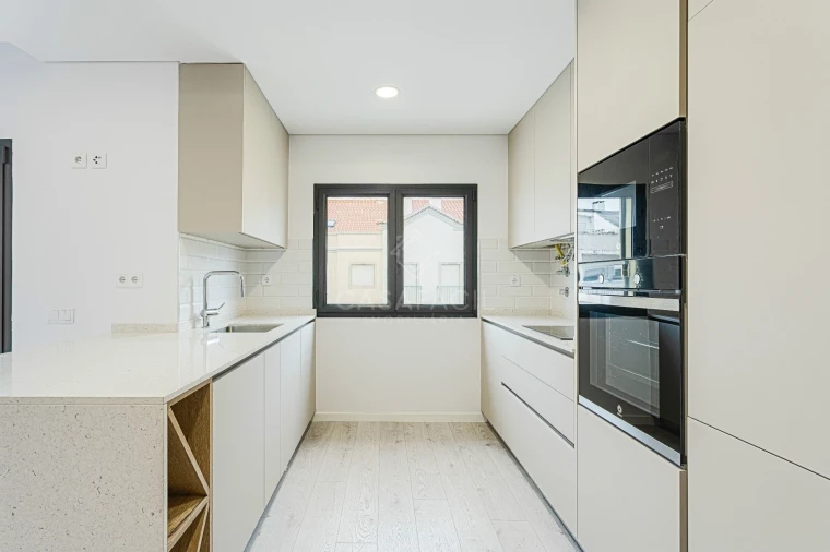 Apartamento T4 para Venda em Alcochete Foto 3