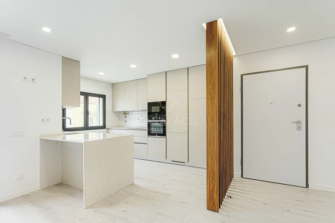 Apartamento T4 para Venda em Alcochete Foto 36
