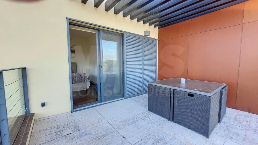 Apartamento T3 para Venda em Quarteira Foto 8