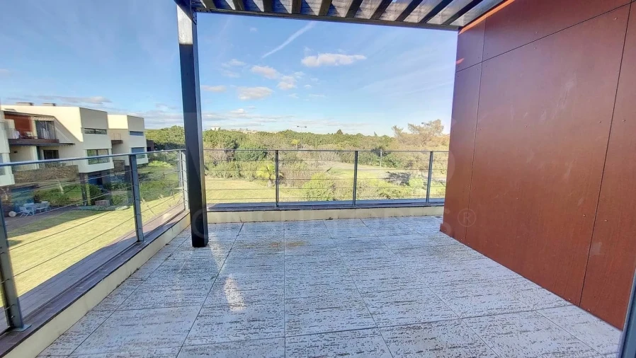 Apartamento T3 para Venda em Quarteira Foto 7