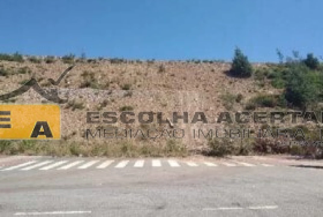 Terreno para Venda em Alfena Foto 4