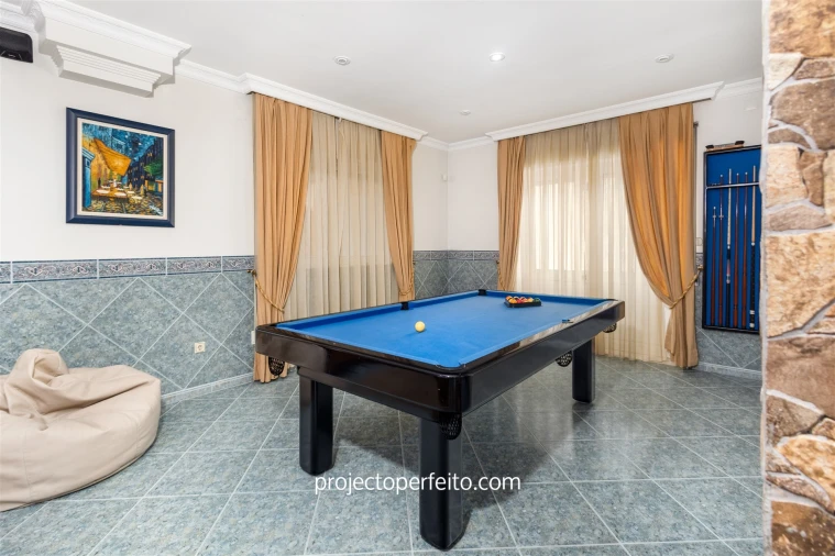 Moradia T4 para Venda em Paços de Brandão Foto 28