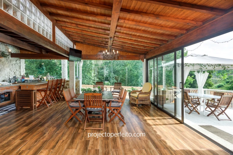 Moradia T4 para Venda em Paços de Brandão Foto 9