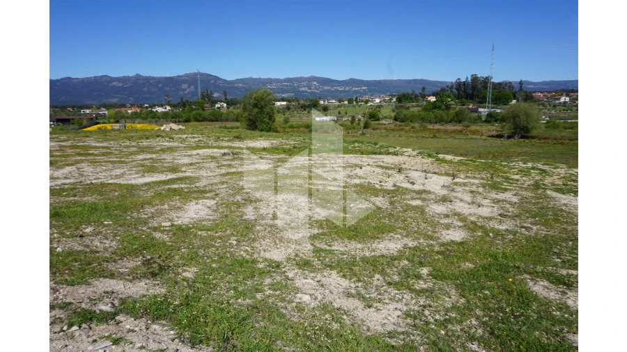 Terreno para Venda em Molelos Foto 8