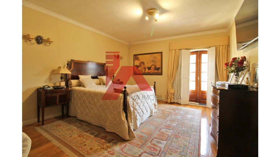 Moradia T4 para Venda em Fermentões Foto 13