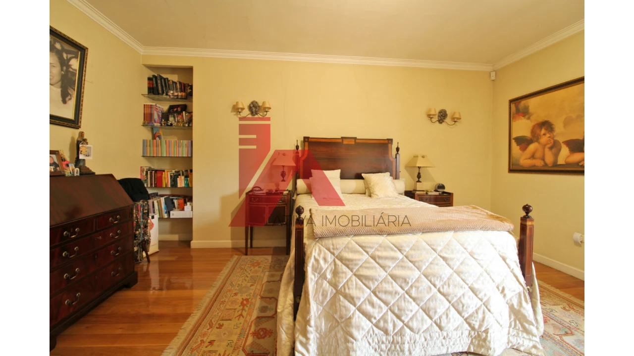 Moradia T4 para Venda em Fermentões Foto 14