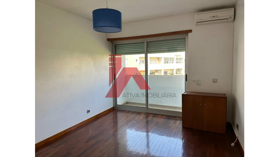 Apartamento T3 para Venda em Selho (São Jorge) Foto 5