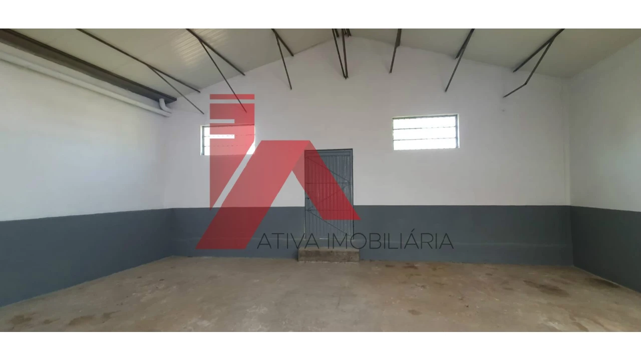 Armazém para Arrendamento em Prazins Santo Tirso e Corvite Foto 3