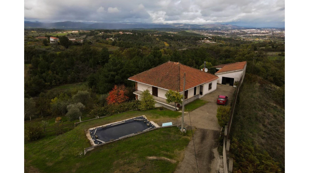 Quinta T3 para Venda em São Pedro de Agostem Foto 4
