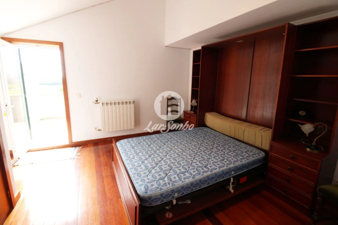 Moradia T5 para Venda em Bagunte, Ferreiró, Outeiro Maior e Parada Foto 10