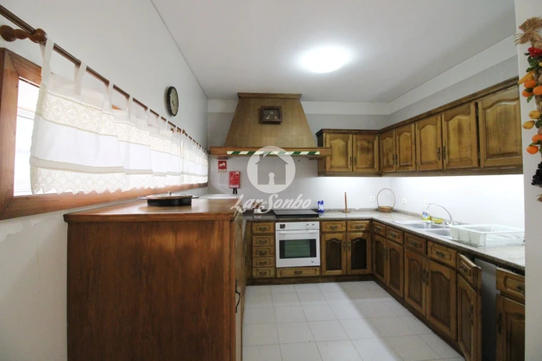 Moradia T5 para Venda em Bagunte, Ferreiró, Outeiro Maior e Parada Foto 8