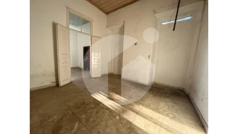 Apartamento T5 para Venda em Olhão