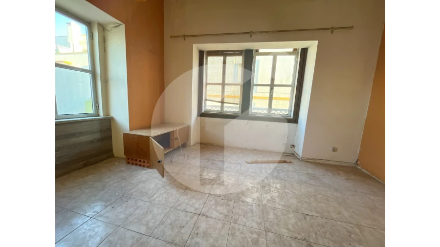 Apartamento T5 para Venda em Olhão Foto 22