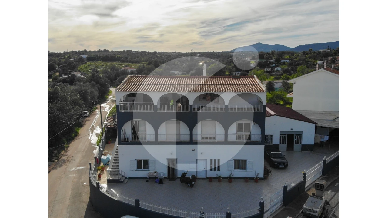 Moradia T12 para Venda em Luz de Tavira e Santo Estêvão Foto 2