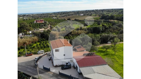 Moradia T12 para Venda em Luz de Tavira e Santo Estêvão