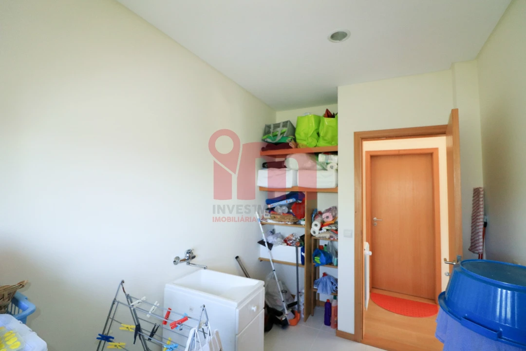 Moradia T5 para Venda em Conde e Gandarela Foto 37