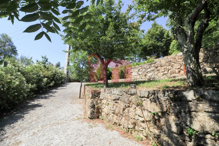 Moradia T5 para Venda em Conde e Gandarela Foto 11