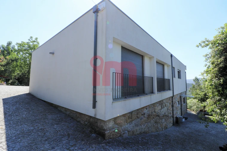 Moradia T5 para Venda em Conde e Gandarela Foto 4