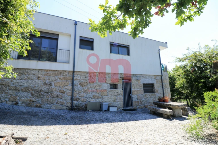 Moradia T5 para Venda em Conde e Gandarela Foto 2