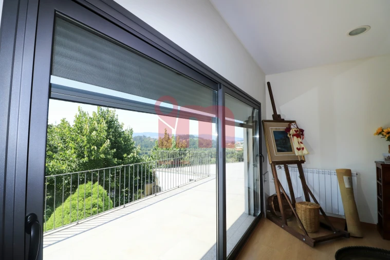 Moradia T5 para Venda em Conde e Gandarela Foto 26