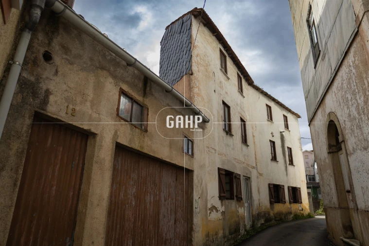 Moradia T3 para Venda em Lorvão Foto 3