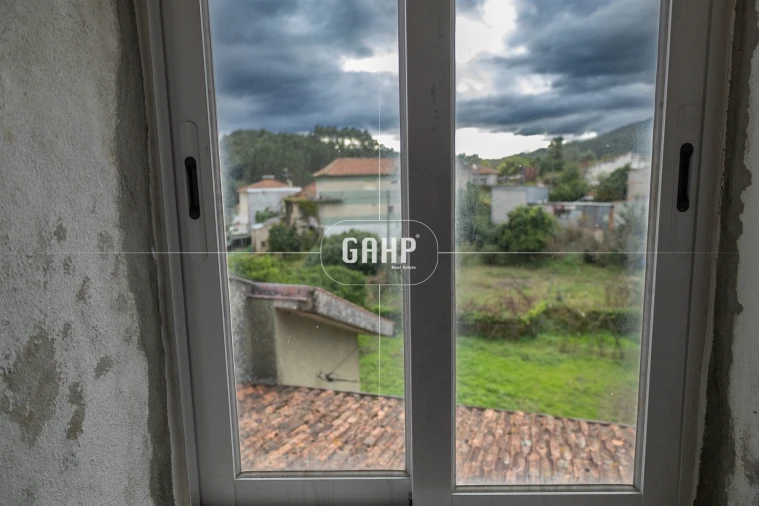 Moradia T3 para Venda em Lorvão Foto 28