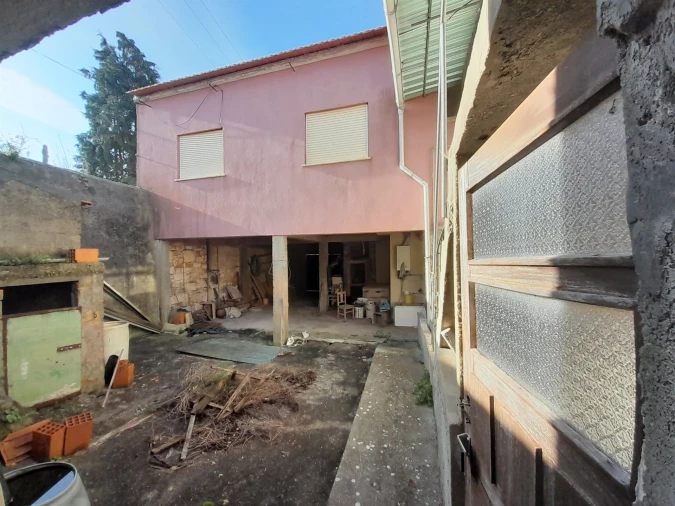 Moradia T6 para Venda em Abrunheira, Verride e Vila Nova da Barca Foto 3