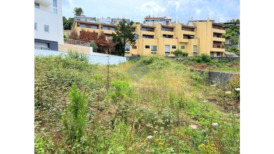 Terreno para Venda em O. Azeméis, Riba-Ul, Ul, Macinhata Seixa, Madail Foto 3