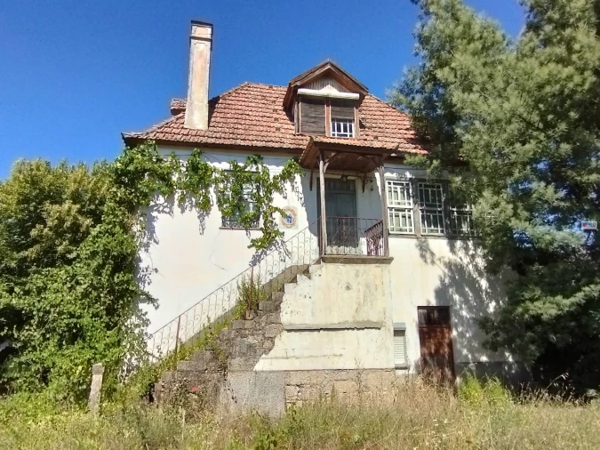 Moradia T6 para Venda em Covilhã e Canhoso Foto 9