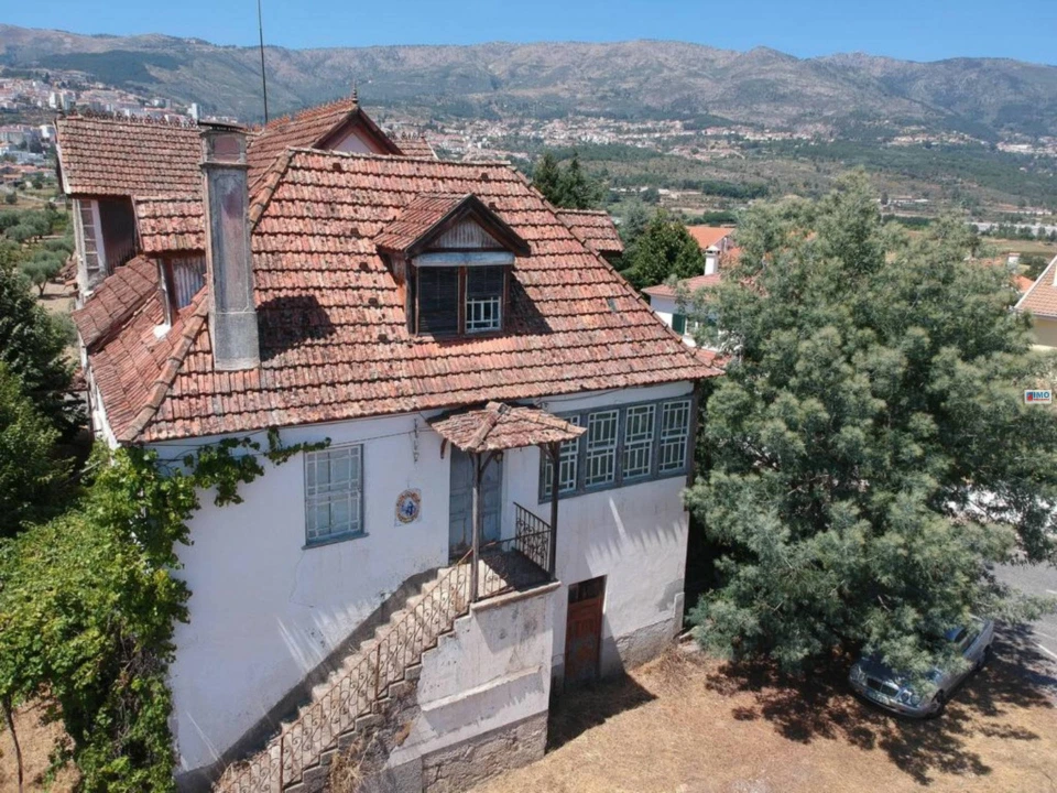 Moradia T6 para Venda em Covilhã e Canhoso Foto 14