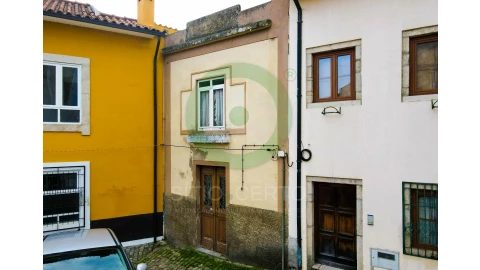 Moradia T0 para Venda em Mirandela