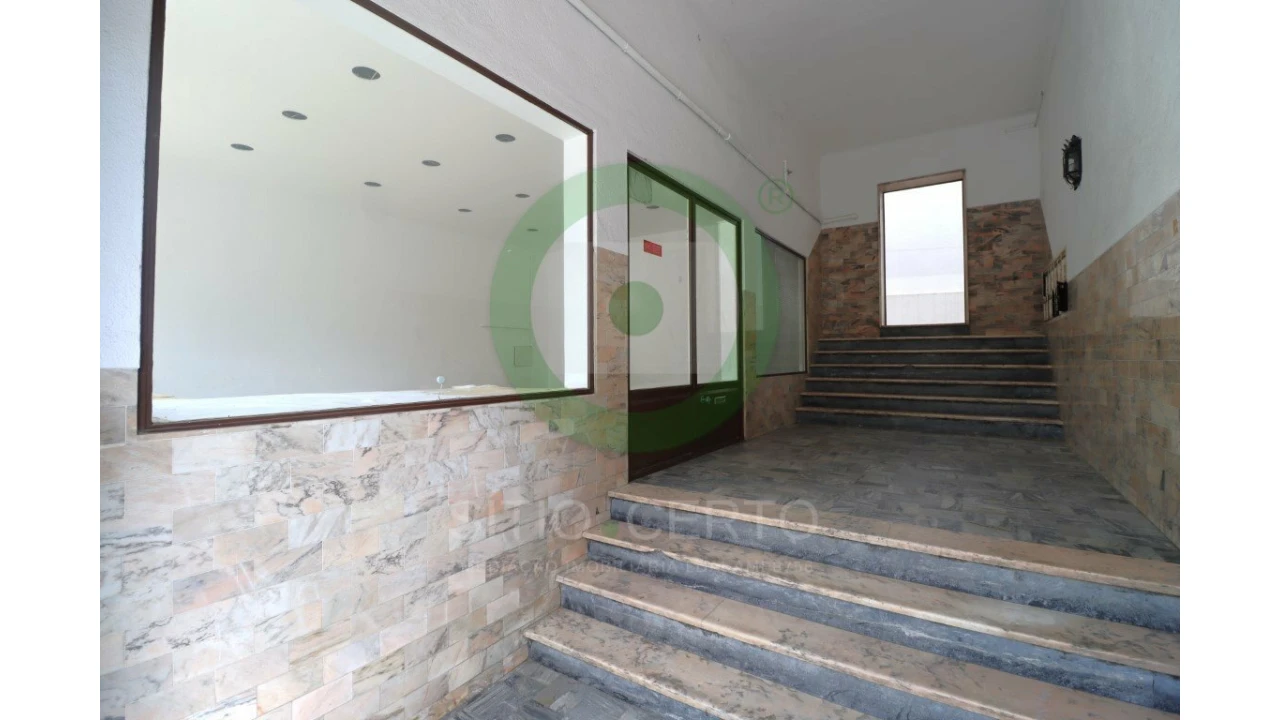 Loja para Venda em Valpaços e Sanfins Foto 3