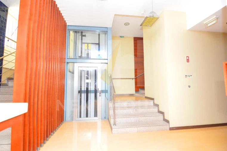 Negócio para Venda em Faro (Sé e São Pedro) Foto 11