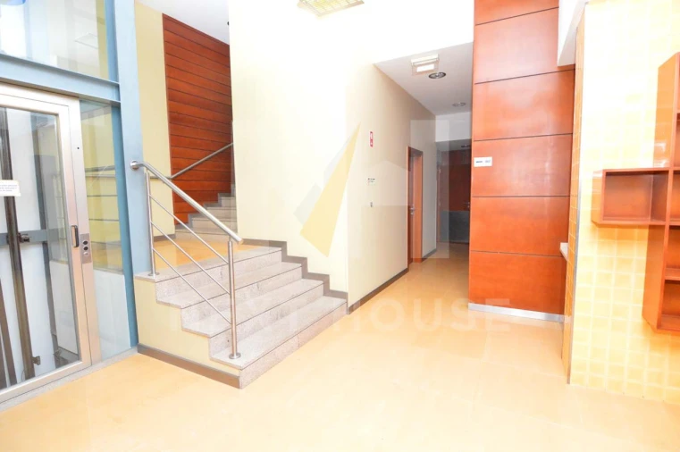 Negócio para Venda em Faro (Sé e São Pedro) Foto 14