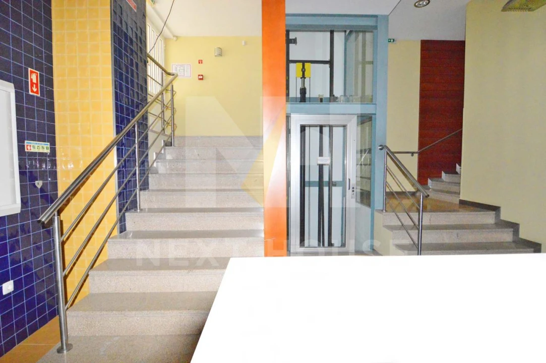 Negócio para Venda em Faro (Sé e São Pedro) Foto 25