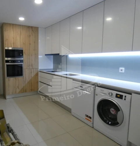 Apartamento T3 para Venda em Real, Dume e Semelhe